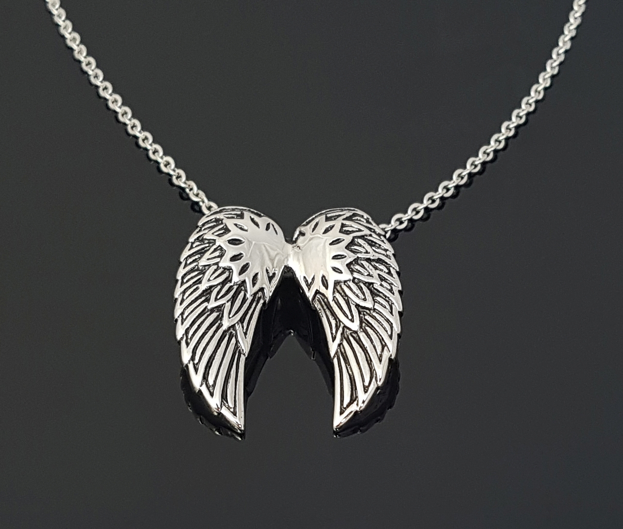 ANGELT - oceľový prívesok anjelske krídla s retiazkou- 60cm x 2mm; 3x2,8cm